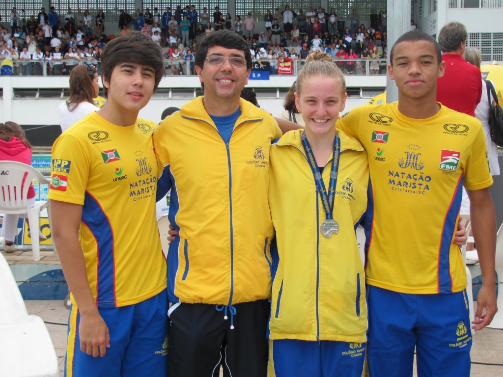 Fotos Nadadora Marista Fátima Laurindo Vice - Campeã Brasileira 211