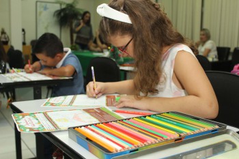 Criatividade e talento: crianças vencedoras do Projeto Desenhando o Natal Rio Deserto 2019 são premiadas