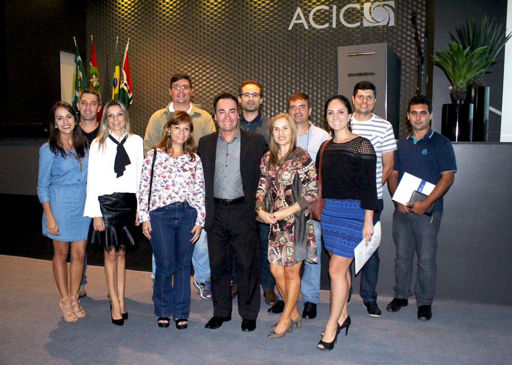 Palestra sobre Competências Emocionais reúne colaboradores das Empresas Rio Deserto