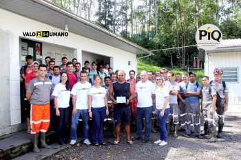 Valorização de pessoas: Unidade de Extração Cruz de Malta, colaborador é homenageado