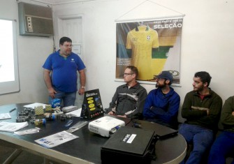Capacitação com ênfase em rolamentos reúne colaboradores das Empresas Rio Deserto