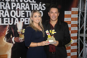 Pelo 7º ano, as Empresas Rio Deserto recebem troféu Destaque Içarense