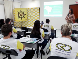 Palestra “Planejamento de Carreira” contempla 2ª edição do Projeto Caminhos & Escolhas