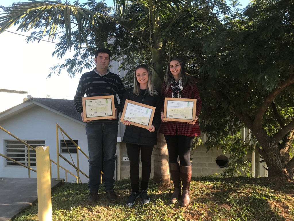 Unidades de Extração das Empresas Rio Deserto recebem certificação por gestão correta de resíduos industriais