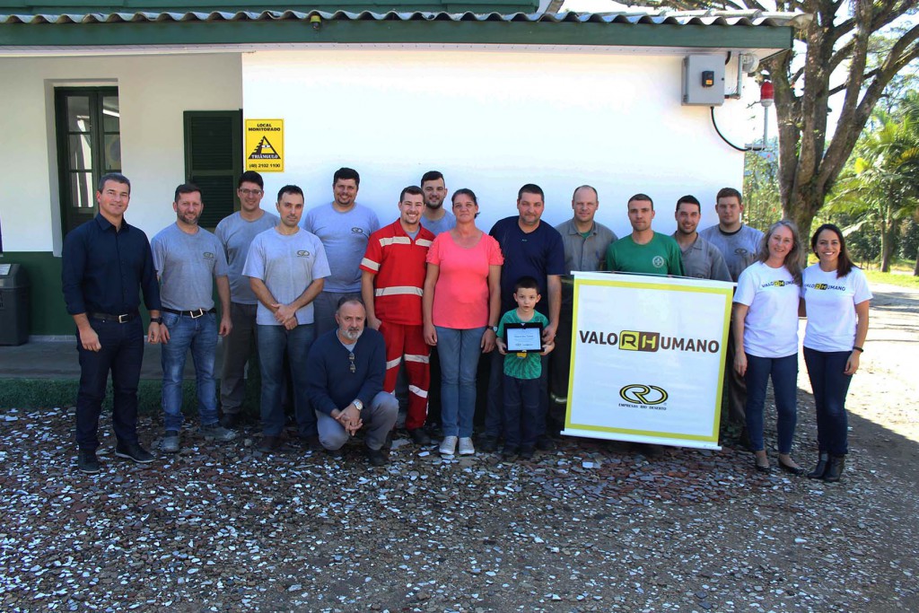 ValoRHumano: na Unidade Produtiva II, colaborador é homenageado por completar tempo de aposentadoria