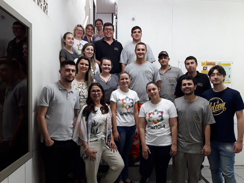 Conhecer para Entender: Divisão Laboratório recebe visita de colaboradores de outras unidades da Rio Deserto