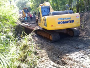 Apoio às comunidades: Rio Deserto contribui com reconstrução de ponte