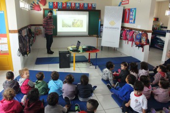 Importância de cuidar do meio ambiente é destacada por analista florestal da Rio Deserto em Centro de Educação Infantil