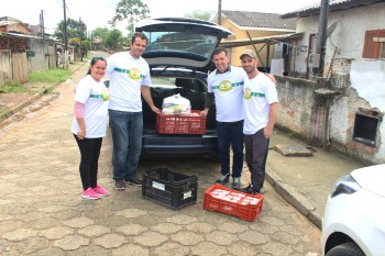 Projeto Leite Solidário: colaboradores da Unidade de Extração Mina Cruz de Malta, da Rio Deserto, ajudam famílias carentes