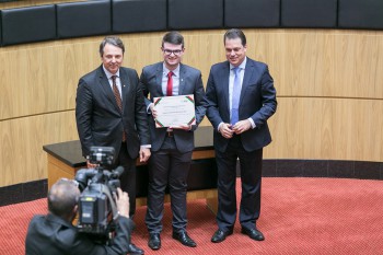 Pela 8ª vez, Rio Deserto recebe Certificado de Responsabilidade Social da ALESC