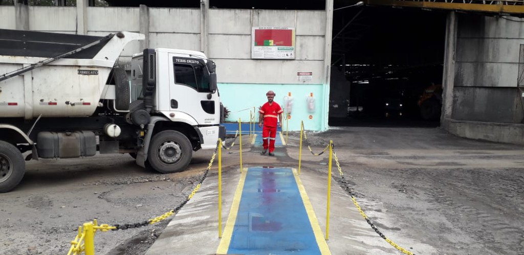 Entorno da planta de beneficiamento da Unidade de Extração Mina 101, da Rio Deserto, recebe melhorias