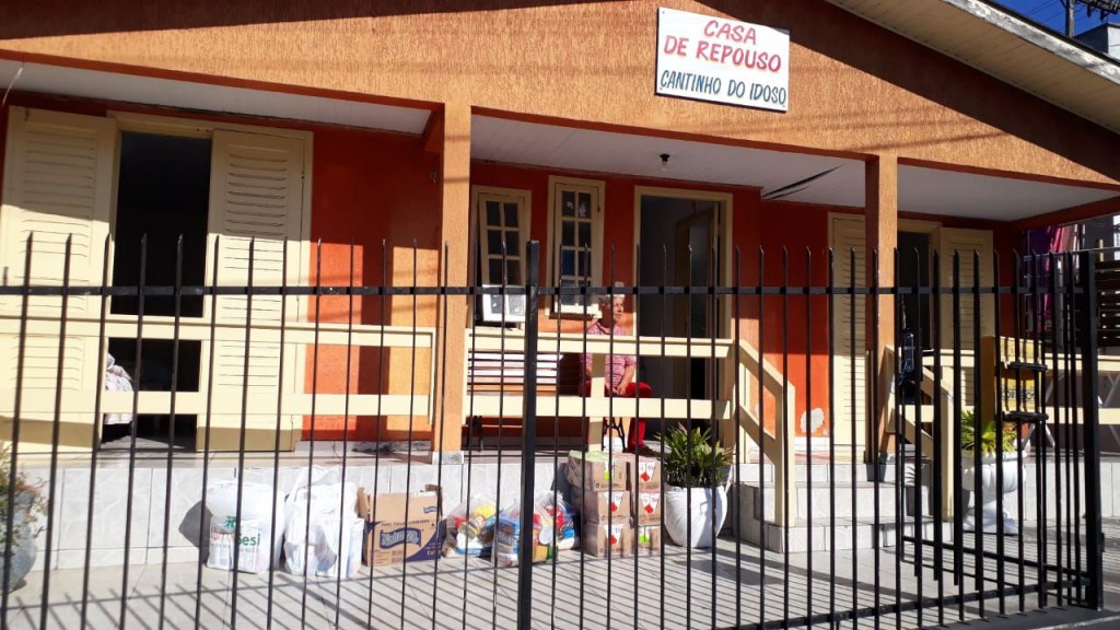 Mais um asilo da região é contemplado com doações de colaboradores da Rio Deserto