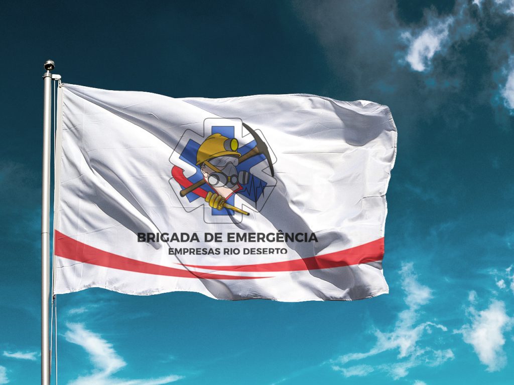 Uso de máscara de fuga marca simulado de emergência realizado na Unidade de Extração Mina Cruz de Malta