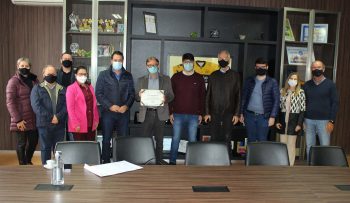 Certificado de Responsabilidade Social da ALESC é entregue à Rio Deserto