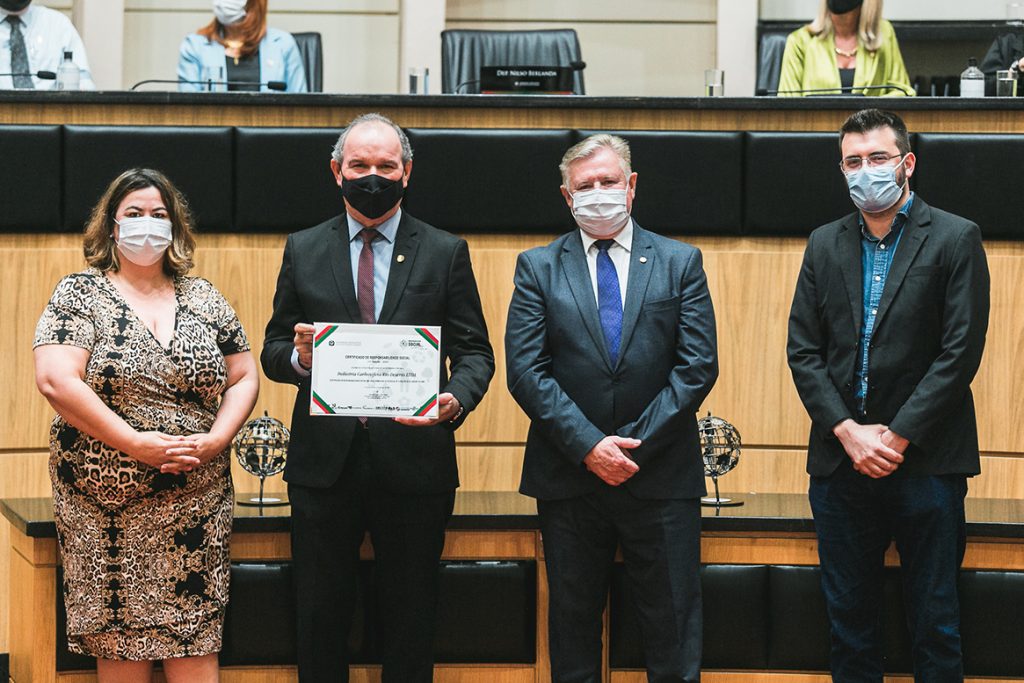 Rio Deserto recebe, pela 10ª vez, Certificado de Responsabilidade Social, da Alesc