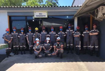 Profissionais do IMA visitam Unidade de Extração Mina 101, da Rio Deserto