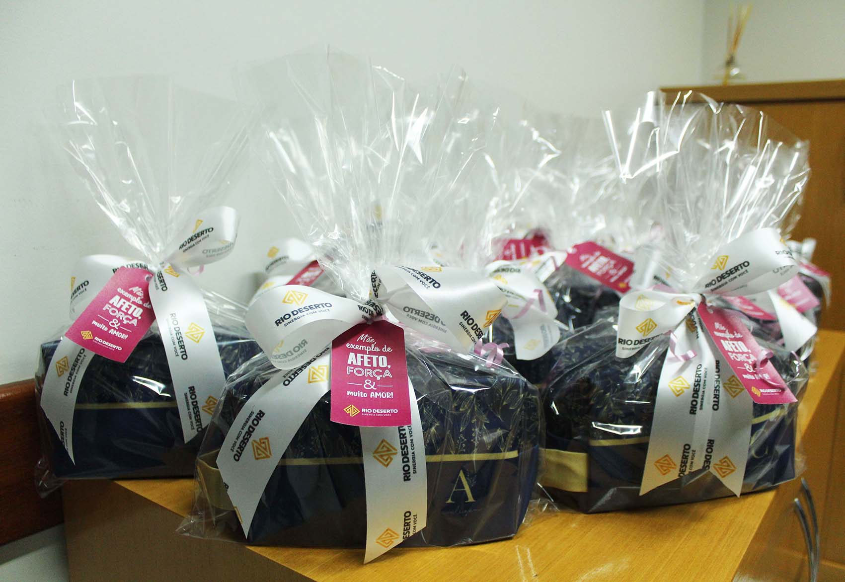 Dia das Mães: Rio Deserto presta homenagem às colaboradoras