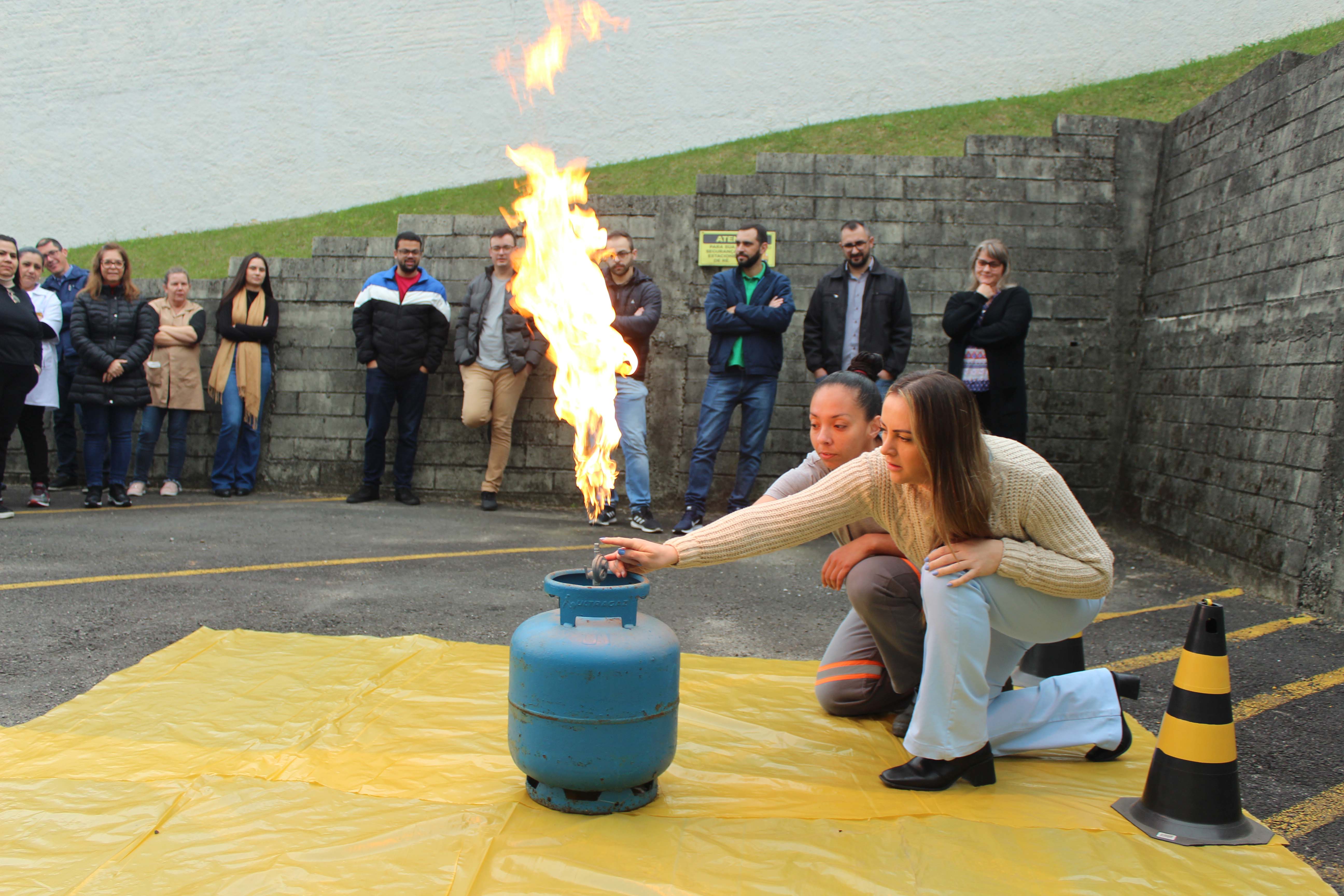 Simulado de Emergência envolve colaboradores do Escritório Central, da Rio Deserto, em ações práticas