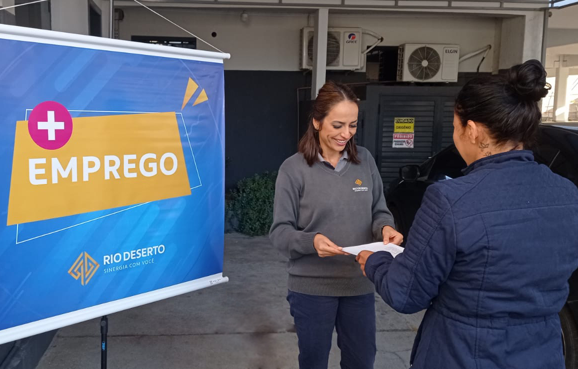 “Rio Deserto + Emprego”: empresa recebe currículos e atende interessados em oportunidades