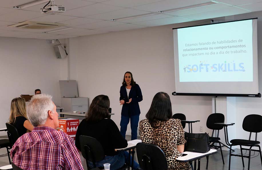 Semana ODS em Pauta: palestra sobre Soft Skills é ministrada por profissional da Rio Deserto