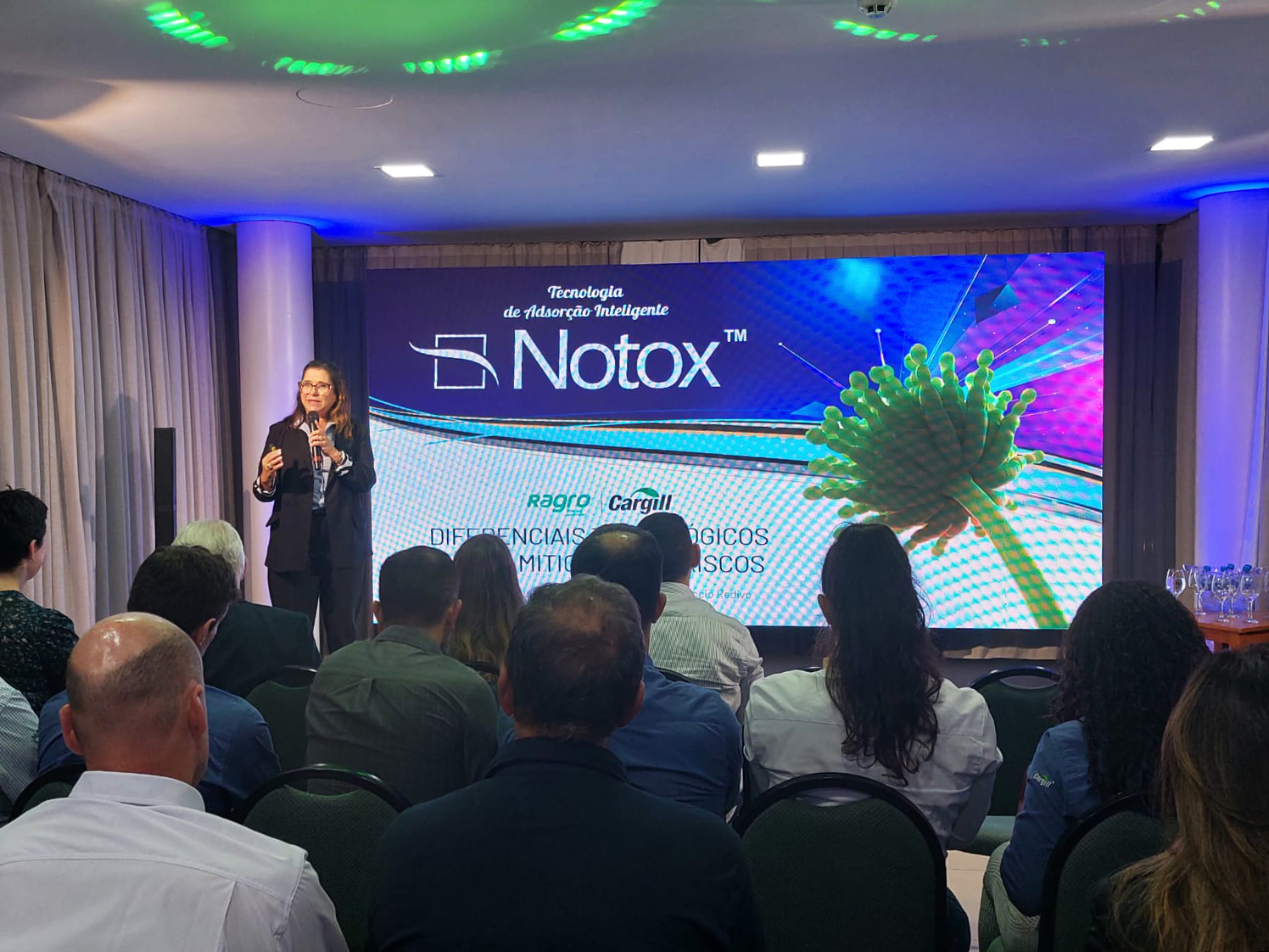 Soluções da Ragro são apresentadas durante Simpósio Internacional de Suinocultura