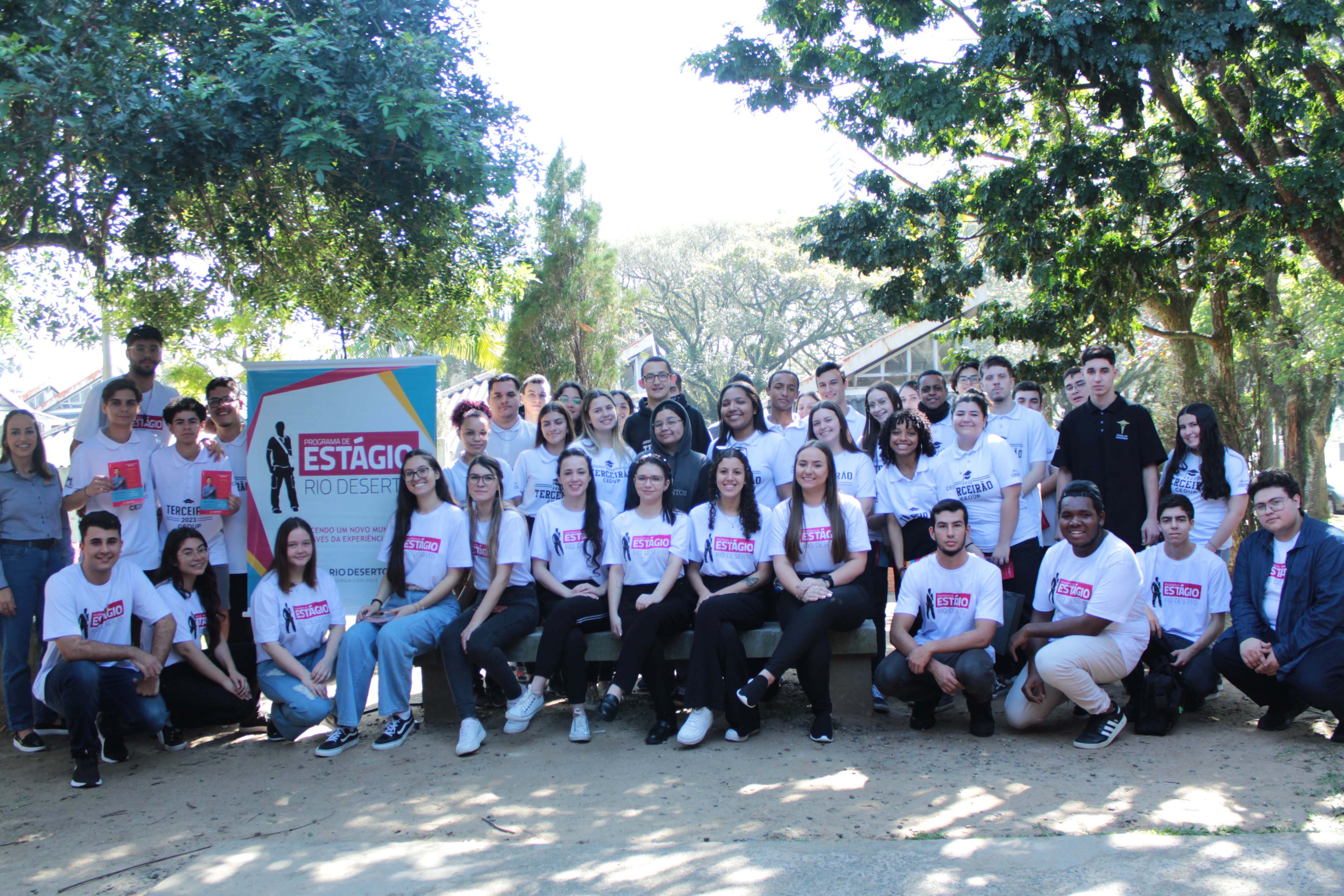 Rio Deserto promove ação junto ao Cedup, em comemoração ao Dia do Estagiário