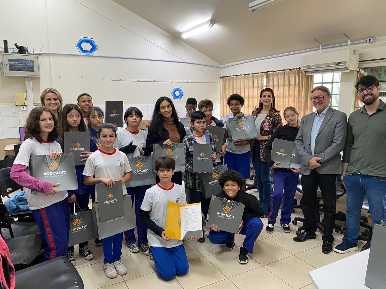 Trajetória da Rio Deserto é contada para estudantes, por meio do Projeto Clube do Jovem Empreendedor