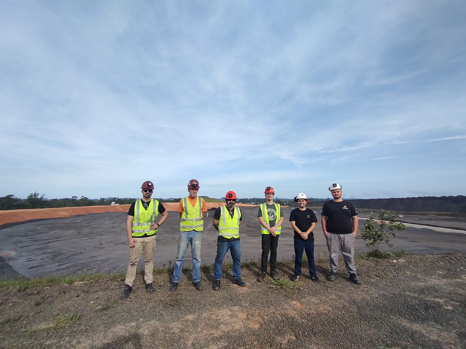 Pesquisadores da UFRGS visitam unidades da Rio Deserto