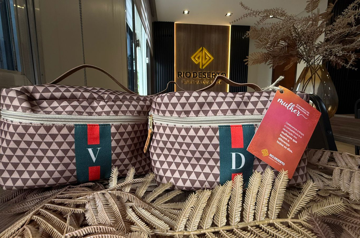 Dia da Mulher: gesto de cuidado e reconhecimento marca celebração na Rio Deserto